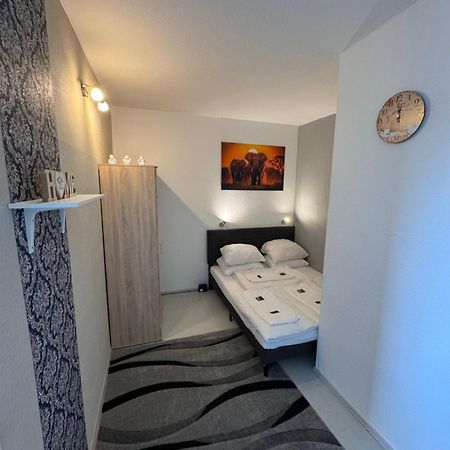 Hubert Apartment Berlin Exterior photo